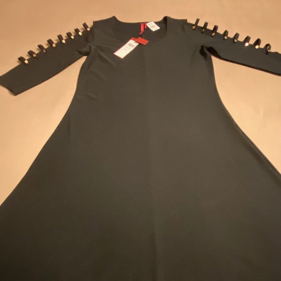 LOVE SCARLETT Ladder Sleeve Fit/Flare knit dress Sz S BNWT - Picture 3 of 5